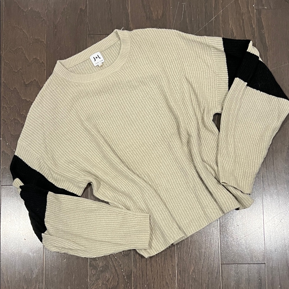 J+J sweater